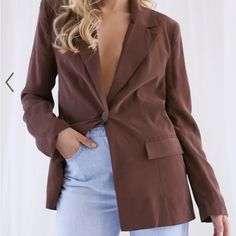 Size Xs Brand New With Tags. Never Worn. Long Sleeves With Padded Shoulders Brown Body Suit To Match Is In A Seperate Listing! Spring Brown Blazer With Hidden Button Closure, Trendy Spring Outerwear With Hidden Button Closure, Casual Brown Blazer With Hidden Button Closure, Spring Outerwear With Notched Shape And Pockets, Casual Notched Blazer For Workwear, Versatile Fall Blazer With Pockets, Versatile Blazer With Pockets For Fall, Chic Brown Blazer With Pockets, Casual Brown Blazer With Single Button