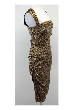 Size 8 Gold & Pink Print Dress Body 92% Silk 8% Spandex Lining 97% Polyester 8% Spandex Concealed back zip Square neckline Cap sleeves Gathered sides Waist 26.5" Hips 32.5" Shoulder to Hem 42.5" Fitted Knee-length Dress With Side Zipper, Fitted Summer Dress With Side Zipper, Fitted Dresses With Side Zipper For Date Night, Fitted Sleeveless Ruched Midi Dress, Fitted Dress With Side Zipper For Night Out, Fitted Midi-length Lined Bodycon Dress, Fitted Midi Bodycon Dress Lined, Fitted Midi Length Lined Bodycon Dress, Stretch Knee-length Lined Bodycon Dress