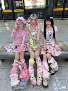 Harajuku Decora, Estilo Harajuku, Gyaru Fashion, Funky Outfits, J Fashion, Mode Inspo