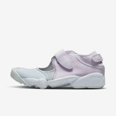 PRODUCT PRODUCT : Nike Women's Air Rift Breathe Aqua Shoes - Barely Green (DV2926-300) SIZE : US(cm) - US 5 ~ 9 (22cm~26cm) SHIPPING All our shipping includes tracking number We ship worldwide. All orders will be shipped from South Korea. We ship your orders within 3 business days after the payment. Please check whether your address is correct. We only ship to the address listed in the ebay It might take more than usual by any unexpected events including weather condition, no nonstop shipping, c Nike Air Rift Breathe Outfit, Nike Aqua Rift, Sea Foam Nike Shoes, Nike Green Outdoor Sneakers, Nike Rift, Nike Air Rift, Nike Original, Aqua Shoes, New Nike