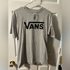 Brand New Casual Vans T-shirt With Graphic Print, Vans T-shirt With Graphic Print And Relaxed Fit, Vans Relaxed Fit Graphic T-shirt, Vans Graphic Print T-shirt With Relaxed Fit, Vans Crew Neck T-shirt For Spring, Vans Cotton Graphic Tee, Vans Graphic Short Sleeve T-shirt, Vans Casual T-shirt With Graphic Print, Vans Short-sleeved Graphic Tee