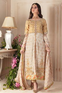 Lara Open Shirt Designs Pakistani, Open Shirt Design, Shirts Designs Pakistani, Mehendi Outfits, Pakistani Formal Dresses, Gold Pants, Designer Outfit, Punjabi Outfits, Open Shirt