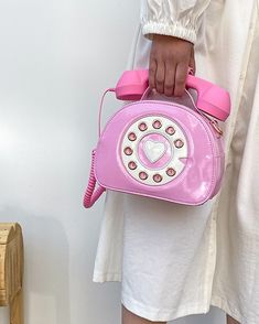 Pink Retro Telephone Sling Bag | Hyuna | K-Fashion at Fashionchingu Backpack Concept Art, Retro Purse, Retro Phone, Briefcase For Men, Wedding Bag, Phone Purse, Unique Bags, Satchel Purse, Small Handbags