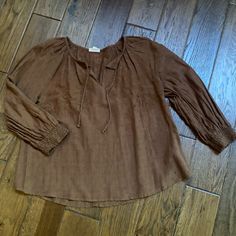 A.N.A. Top Size M Nwot. Elastic On Sleeves. Nice Summer Or Fall Top! Casual Cotton Peasant Top For Fall, Casual V-neck Peasant Top For Fall, Casual Brown Cotton Peasant Top, Casual Cotton Peasant Top For Workwear, Brown Linen Tops For Spring, Fitted Linen Tops For Fall, Brown Linen Spring Tops, Cotton Peasant Top For Workwear In Fall, Casual Fitted Brown Peasant Top