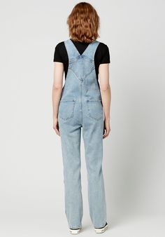 A pair of vintage-inspired overalls, the Hailey feature a straight leg, adjustable shoulder straps and button plackets at the sides. Four-pocket styling with organizer pockets at breast panel. Acid wash and fading throughout. Overalls Women, Denim Overalls, Acid Wash, Shoulder Straps, Vintage Inspired, Overalls, Straight Leg, How To Wear, Design