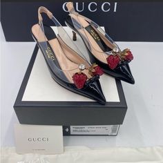 Brand New Condition Gucci Designer Patent Leather Heels, Designer Gucci Patent Leather Heels, Gucci Designer Flat Heels, Designer Gucci Flat Heels, Designer Gucci Heels With Flat Heel, Shoes Gucci, Gucci Shoes, Plexus Products, Shoes Women Heels