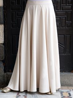 Full length Full circle flare Rear slot zipper and button Model is 168cm (5 feet 6 inches) and wearing size M. Item Code: wT2412 Modest Long Skirts, Pleaded Skirt, Full Length Skirt, Skirts Women, Full Length Skirts, Skirt Trends, Womens Maxi Skirts, Skirt Maxi, Summer Fashion Dresses