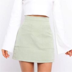 Iconic Skirt, Mint Green Mini Skirt. Size 4. Thin Corduroy Material, Perfect For Spring Or Summer. Corduroy Material, Green Mini Skirt, Mint Green, Mini Skirt, Womens Skirt, Mini Skirts, Size 4, Mint, Skirt