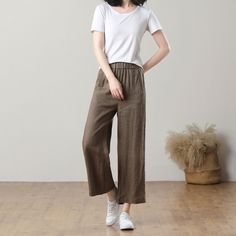 Cool and comfortable for hot summer days, this natural linen pants is elegant and stylish.    It is a wonderful wardrobe staple that's a timeless classic you'll wear again and again.Pure natural linen materials, comfortable, breathable, refreshing and soft fabric. All our items are Tailored and Handmade and Made to Order ,I can make Any Size . I design new styles every week, please collect my store. I believe that you will meet your favorite styles. ★★FEATURES Linen 55% + Cotton 45% ( Medium Wei Brown Linen Bottoms For Summer, Brown Linen Summer Bottoms, Summer Brown Linen Bottoms, Summer Brown Harem Pants With Loosely Fitted Hips, Loosely Fitted Brown Harem Pants For Summer, Solid Color Linen Wide Leg Harem Pants, Beige Linen Casual Harem Pants, Brown Linen Relaxed Fit Pants, Casual Beige Linen Harem Pants