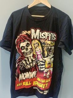 MISFITS #vintage #vintageclothing #bandshirt #bandshirts #misfits Pop Culture Cotton T-shirt With Graphic Print, Cotton T-shirt With Letter Print For Fan Conventions, Cotton Pop Culture T-shirt With Letter Print, Cotton Graphic T-shirt For Fan Conventions, Cotton T-shirt With Graphic Design For Fan Conventions, Pop Culture Cotton T-shirt For Fan Conventions, Vintage Graphic T-shirt For Fan Conventions, Grunge Style Cotton Fan Merchandise T-shirt, Vintage Graphic Print T-shirt For Fan Conventions