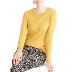 J. Crew Women's Cotton Wool Blend Teddie Sweater In Heather Marigold (Yellow/Gold) Style F5199 Long Sleeves Cotton/Merino Wool/Polyamide Blend Machine Washable Size Xs Pit To Pit: 17.5" Wide Length: 24" Long New With Tags. Check Out The Other Items Listed In Our Store! J Crew Teddie Sweater, Marigold Yellow, Jcrew Collection, Top Shirt Women, Yellow Sweater, Pullover Designs, Cotton Wool, Fitted Sweater, J Crew Factory