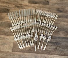 Vintage International Silver Flatware Kimberly Pattern, 57 Pieces  | eBay Silverplate Flatware, Serving Table, Pie Cake, Silver Flatware, Cake Server, Party Shop, Flatware, Antique Silver, Silver Plate