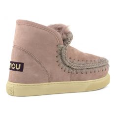 Eskimo sneaker Donna rosa, dettagli all'uncinetto, morbida pelle di montone double face, suola resistente e comoda. Altezza della sneaker 16cm. Zegna Shoes, Marine Serre, Sneaker Wedge, Double Face, Luxury Retail, Manolo Blahnik, Luxury Shoes, Luxury Boutique, Shoe Brands