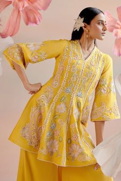 Buy Yellow Kurta Chanderi Embroidery Paisley V-neck Short With Sharara For Women by Chandrima Online at Aza Fashions. V-neck Anarkali Set For Diwali, Semi-stitched V-neck Kurta, Designer V-neck Dresses With Zari Work, Traditional Semi-stitched V-neck Dress, Designer Eid Dress With V-neck, V-neck Embroidered Dress For Diwali, Embroidered V-neck Dress For Diwali, Festive V-neck Dress With Dabka Work, Semi-stitched V-neck Dress For Festive Occasions