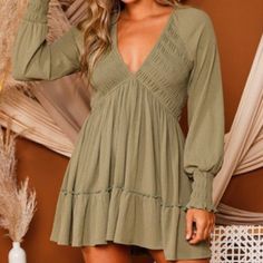 New Boutique Dress Perfect For Date Night Or Fall Pictures. This Olive Green Mini Dress Has Long Sleeves, Solid Woven With Ruffle Hem. V-Neck. Bubble Sleeves With A Smocked Bodice And Empire Waist. Casual Ruched Mini Dress With V-neck, Cute Mini Dress, Bodice Dress, Green Mini Dress, Boutique Dress, Ruffle Romper, Ruffle Mini Dress, Fall Pictures, Flowy Dress