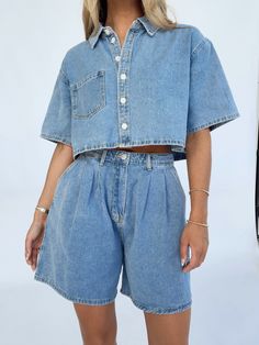 MST7838S high waist denim shorts MABLE High Waist Denim Shorts, High Waist Denim, L And Light, High Waisted Shorts Denim, Cropped Denim, New Tops, Light Denim, High Waisted Denim, Pocket Detail