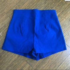 Also Available In White, Coral, Or Black, Please Check My Closet. Royal Blue Basic High Waist Fitted Bike Under Hot Shorts Boyshort Perfect High-Waisted Shorts To Pair With Any Top Or To Layer Underneath. Condition: New With Tags Size: Small Length: Short Material: Rayon Features: Flat Front, Stretch, Zipper Closure Blue Mini Bottoms With Built-in Shorts, Blue Stretch Mini Shorts, Stretch Blue Mini Shorts, Blue Mini Shorts For Summer, Blue Mini Length Bottoms For Summer, Blue Mini Length Shorts For Summer, Fitted Blue Shorts For Summer, Blue Stretch Shorts For Spring, Blue Shorts With Built-in Shorts For A Day Out