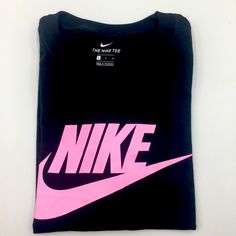 Nike Girl’s Short Sleeve Active Tee Cotton Black 100% Cotton Size: S Girls Kids Nike Girl, Tops Nike, Nikes Girl, Nike Tees, Kids Nike, Nike Shirts, Pink Shirt, Nike Black, Nike Tops