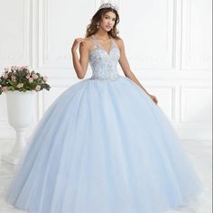 Halter Ball Gown, Blue Quinceanera Dresses, Quinceanera Dresses Blue, Pretty Quinceanera Dresses, Military Ball Dresses, Quince Dress, Blue Ball, Quinceanera Dress, Ball Gown Skirt