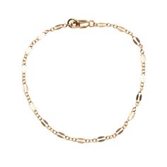 14k Gold filled Lilac Bracelet. Our new 14k Gold filled Chain and Link Bracelets are a classic addition to your ring collection. Wear one on its own for a simple look or stack with our other gold bracelets. Material: 14k Gold Filled Classic Oval Link Tarnish Resistant Bracelets, Classic Oval Link Tarnish-resistant Bracelets, Classic Oval Link Tarnish Resistant Bracelet, Classic Adjustable Yellow Gold Charm Bracelet, Classic Link Bracelet With Jubilee Detail, Classic Jubilee Bracelet With Oval Links, Classic Rose Gold Tarnish-resistant Bracelet, Classic Link Jubilee Bracelet, Classic Everyday Bracelet With Oval Links