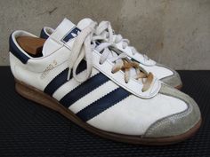 Adidas Rekord S NOS Vintage Retro Like Samba White Tennis Classic UK 6.5 | US 7 Awesome shoes minor scuffs, check photos for clear visual description. PLEASE VIEW ALL PHOTOS CAREFULLY AS I CONSIDER THEM PART OF THE DESCRIPTION. I WILL GLADLY COMBINE SHIPPING FOR MULTIPLE ITEMS PURCHASED IF THEY CAN BE SAFELY SHIPPED TOGETHER. DELIVERY WITHIN 5 BUSINESS DAYS, 1-2 DAYS HANDLING ONCE YOUR PAYMENT CLEARS, THIS ITEM WILL COME PROFESSIONALLY PACKAGED AND SHIPPED WITH CARE. PLEASE CONTACT ME THROUGH MESSAGES IF YOU HAVE ANY QUESTIONS OR CONCERNS. THANKS FOR LOOKING Samba White, Summer 2025, Awesome Shoes, Sneakers Athletic, Samba, Nice Shoes, Kenya, Halloween Shopping, Athletic Shoes