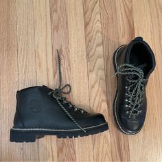 Bought These Final Sale Boots Off Goop- Gorgeous Italian Made Hiking Boots Suitable For Hiking Or Fashion. Diemme Boots Black, Timberland Boots Black, Quilted Boots, Burgundy Boots, Sequin Boots, Lace Up Block Heel, Tan Boots, Justin Boots, Shearling Boots