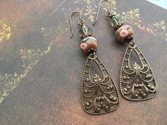 Bronze Wire Wrapped Czech Glass Earrings, Bronze Wire Wrapped Earrings With Czech Glass, Bohemian Czech Glass Pierced Earrings, Bohemian Pierced Earrings With Czech Glass, Handmade Bronze Czech Glass Earrings, Nickel-free Bronze Beaded Earrings, Artisan Bracelets, Handmade Jewel, Artisan Earrings