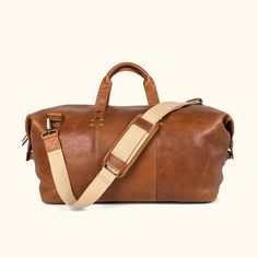 Walker leather mens weekend bag buffalo jackson Buffalo Jackson, Canvas Weekender Bag, Waxed Canvas Bag, Canvas Travel Bag, Weekender Bags, Leather Weekender Bag, Rugged Leather, Leather Duffle Bag, Mens Travel Bag