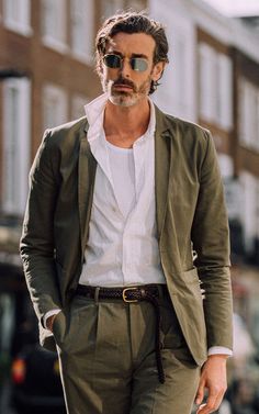 Richard Biedul: Meet Your New Style Icon #clothing #outerwear #jacket #hair #hairstyle #suit #gentleman #eyewear #blazer #facialhair Richard Biedul, Mens Editorial, Men Looks, Mens Street Style, Well Dressed, Aesthetic Outfits, Instagram Aesthetic, Stylish Men, Wedding Suits