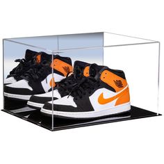 Shoe Display Case, Acrylic Display Box, Nike Air Jordan Shoes, Best Basketball Shoes, Shoes Free, Acrylic Display Case, Wood Acrylic, Shoe Display, Nike Air Jordans