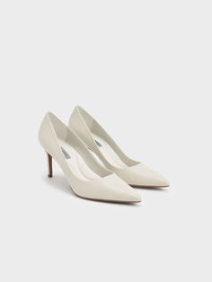 Charles And Keith Shoes, Kim Wedding, Charles And Keith, Shoes Heels Stilettos, Chic Tattoo, Tom Ford Shoes, Feminine Shoes, Fashion Shoes Heels, Shoe Wishlist