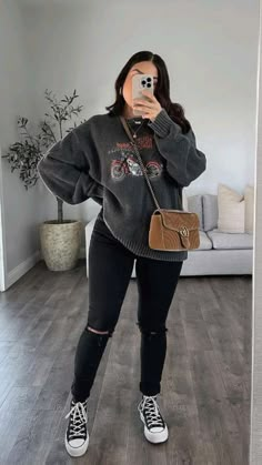 Outfits Mit Leggings, Brown Outfits, Trendy Spring Outfits, Winter Fashion Outfits Casual, Elegante Casual, Brown Bag, Outfit Trends