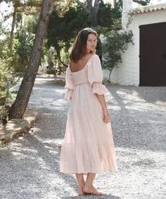 In a fresh blush linen that’s perfect for any occasion, The Deia Dress comes to us from Italy in its breathtaking form - a midi to long length dress with a slightly scooped neckline and tiered skirt. She features an elastic bodice to fit perfectly to any shape, and puffed sleeves for a more romantic vibe. The Deia also has some structure while leaving plenty of room for comfort and of course, style. Made from super-soft linen, and designed to transition throughout the year and after pregnancy fo Brooke Taylor, White Maternity Dresses, Gender Reveal Gifts, Long Length Dresses, Nursing Wear, Scooped Neckline, Work Skirts, Casual Evening, Nursing Tops