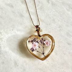 Light Purple Pressed Flower Heart Crystal Cut Necklace Flower Pressed Necklace, Ethereal Jewelry, Pressed Flower Necklace, Heart Crystal, Peach Flowers, Brand Jewelry, Pressed Flower, Flower Heart, Glass Necklace