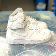 Nike Air Force 1 Kids New In Box Triple White Preschool Sizes Sporty High-top Sneakers For School, Nike Non-slip Sneakers For School, White High-top Sneakers For School, Nike Air Force 1 Kids, Nike Air Force 1 White, Air Force 1 White, Shoes Nike Air Force, Shoes Nike Air, Box Color