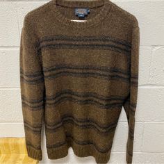 Item In Good Condition With No Tears Or Holes. Item Was Professionally Dry Cleaned Before Being Listed. Sweater Made From Alpaca And Highland Wool In Peru. Sweater Has What I Believe Is A Small Spot Of Paint Or Something On The Sleeve And Cuff On One Sleeve. Spot Is Pictured In The Listing. It Can Be Picked Off But I Don’t Want To Ruin The Sweater By Trying To Remove It. The Spot Was Not Removed After Being Dry Cleaned. Let Me Know If You Would Like Any Additional Pictures Or Measurements. Offer Classic Brown Sweater For Fall, Pendleton Sweater, Sweaters Crewneck, Sweater Making, The Spot, Wool Sweater, Wool Sweaters, Alpaca, Peru