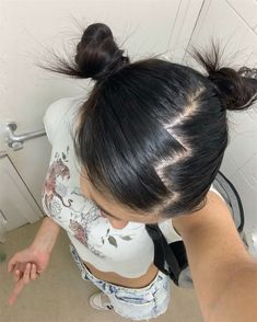 Haircut Selfie, Photo Hijab, Y2k Hair, Rave Hair, Y2k Hairstyles, Cute Hairstyle, Peinados Fáciles Para Cabello Corto, Hairdos For Curly Hair, Hairstyle Inspo