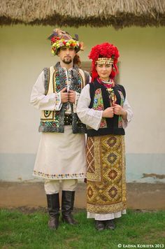 FolkCostume&Embroidery: The 6 types of Ukrainian Folk Costume Slovak Embroidery, Ukrainian Wedding, Traditional Skirts, Ukrainian Dress, Folk Clothing, Dress Attire, Ukrainian Art, Stage Costume