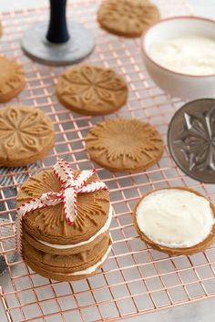 some cookies are sitting on a cooling rack