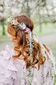 Wedding flower crown with hanging vines/ribbon veil. The flower crown is made of artificial and preserved flowers, leaves, grass, wire, floristic tape and other trinkets used for arranging. Dress: lovecolors Photo: top-art.sk When stored in dry and dark place, our products last 10-15 years. We can also make you other matching accessories. Please message me for more information. :) ---------------------------------------------------------------- SHIPPING INFO For EU orders: Your package will arri Ribbon Veil, Boho Veil, Daisy Flower Crown, Textile Flowers, Wildflowers Wedding, Crown Bride, Flower Wreaths, Flower Crown Headband, Hanging Vines