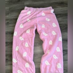 Brand New In Sizes L,Xl Casual Pink Sweatpants For Pajamas, Cozy Pink Cotton Sweatpants, Cute Pink Bedtime Pants, Cheap Pink Full-length Sweatpants, Pink Pajamas With Pockets, Pink Sweatpants, Women's Intimates, Pajamas, Sweatpants