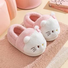 Cute Parent-Child Warm Slippers These Cute Parent-Child Warm Slippers are perfect for keeping you and your little one cozy and stylish. The adorable design adds a touch of cuteness to any outfit. Stay warm and fashionable with these slippers! Slippers For Kids, Sanrio Fashion, Kuromi Cinnamoroll, Kawaii Sanrio, Shoes Cute, Warm Slippers, Home Shoes, Sanrio Kuromi, Kids And Parenting