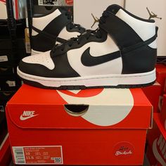 Welcome To The Hypestockpile Poshmark Closet! All Our Products Are 100% Authentic. Item Details: Brand: Nike Item Name: Nike Dunk Hi Retro Black White Color: White/Black-Total Orange Style Code: Dd1399 105 Year Of Release: 2022 Condition: Brand New With Original Box (Unworn/Deadstock) And Tags If Applicable Size: Please Use The Scroll Down Bar To Check For All Sizes Available! Shipping: Free Shipping! All Orders Purchased Before 1:00 Pm Et. Qualify For Same Business Day Shipping! We Always Doubl Panda Shoes, Nike Sb Zoom, Nike High Tops, Nike High, Nike Vapormax, Nike Dunk High, Dunk High, High Sneakers, Nike React