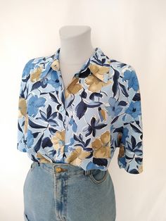 Lovely vintage shirt with flower pattern - watercolor style Spring Patterned Printed Hawaiian Shirt, Long Sleeve Floral Print Summer Blouse, Patterned Printed Hawaiian Shirt For Spring, Patterned Hawaiian Tops For Spring, Hawaiian Patterned Tops For Spring, Spring Hawaiian Patterned Tops, Collared Floral Print Patterned Shirt, Multicolor Collared Hawaiian Shirt With Floral Print, Patterned Collared Shirt With Floral Print