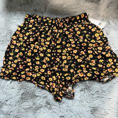 New With Tags Bp. By Nordstrom Floral Shorts, Yellow Black, Black N Yellow, Nordstrom, Womens Shorts, Tags, Yellow, Floral, Women Shopping