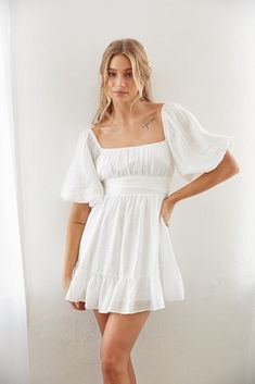 white puff mini dress Cute White Dress, Fest Outfits, Lucy In The Sky, Chiffon Mini Dress, White Chiffon, Grad Dresses, Modieuze Outfits, Dresses For Teens, White Mini Dress