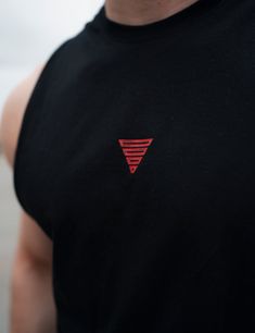 ● Ultralight, comfortable cotton
● Big, colorful back prints
● Small, elegant front prints
● Perfectly pairable with the Saru Shorts

 Size: S, M, L, XL; Color: Black, White Fitted Cotton Top With Back Print, Cotton Gym Tops With Branding, Cotton Gym Tops With Back Print, Red Cotton Gym Top, Red Cotton Tops For Gym, Red Cotton Tops For The Gym, Red Cotton Top With Back Print, Street Workout, Calisthenics