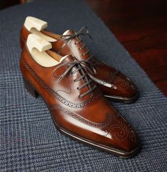 Stylish Oxford Brown Leather Wingtip Brogue Shoes for Men - THE LEATHER POSH Brown Italian Wingtip Leather Shoes, Yohei Fukuda, Brown Wingtip Shoes, Italian Shoes For Men, Spectator Shoes, Mens Business, Brogues Men, Wingtip Shoes, Brown Dress Shoes