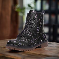 About this item 𝐏𝐑𝐎𝐃𝐔𝐂𝐓 𝐈𝐍𝐅𝐎 * Crafted from premium quality waterproof vegan leather, durable, water-resistant. * These boots stand at approximately 6" from the arch to the top. Additionally, the platform measures around 0.75". * With a tough synthetic sole to make it both comfortable and environmentally friendly. 𝐇𝐄𝐋𝐏𝐅𝐔𝐋 𝐇𝐈𝐍𝐓𝐒 𝐅𝐎𝐑 𝐏𝐔𝐑𝐂𝐇𝐀𝐒𝐈𝐍𝐆 𝐓𝐇𝐄𝐒𝐄 𝐁𝐎𝐎𝐓𝐒 𝐓𝐇𝐄𝐒𝐄 𝐁𝐎𝐎𝐓𝐒 𝐀𝐑𝐄 𝐔.𝐒. 𝐒𝐈𝐙𝐈𝐍𝐆 It's true to size, please always double-check th Cherry Blossom Shoes, Boot Stand, Lightweight Boots, Gift For Woman, Vintage Purple, Purple Flower, Casual Boots, Favorite Things Gift, Purple Flowers