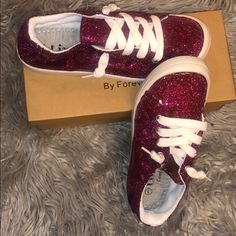 Shimmer Low Cut Girl Shoe Size 3 Trendy Pink Glitter Sneakers, Pink Sporty Sneakers For Party, Pink Glitter Sneakers For Spring, Pink Glitter Sneakers With Round Toe, Pink Glitter Round Toe Sneakers, Forever Link Shoes, 3 Girls, Shoes Pink, Pink And Black